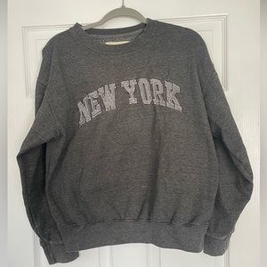 Cozy Vintage-Style New York Sweatshirt